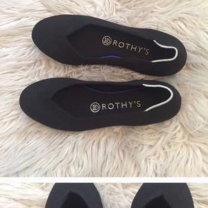 Rothys size 7